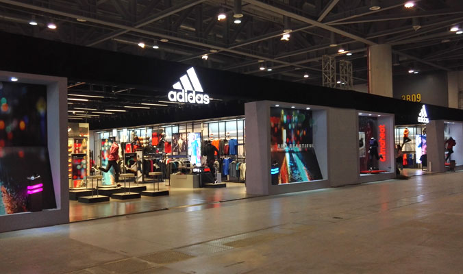 adidas香蕉网在线播放